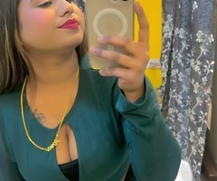 Book Independent Girl in Dhupgari with Cash Payment