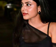 Hotel Visit Available in Mundi with Private Girl