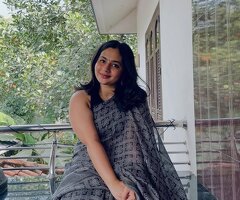 Russian Girl Available in Hamirpur for Personal Meet