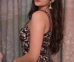 Hi Profile Girl Available in Gurgaon with Safe Service